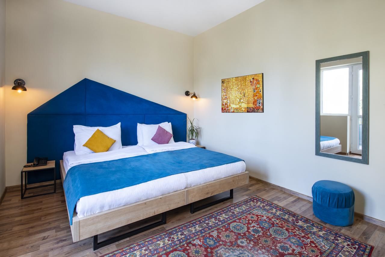 Отель Alphabet Boutique Hotel Тбилиси-14
