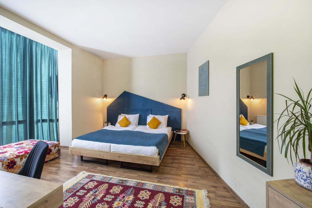 Отель Alphabet Boutique Hotel Тбилиси-15
